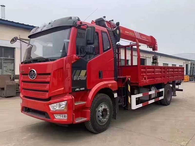 FAW Mounted 8 Tons Crane Truck