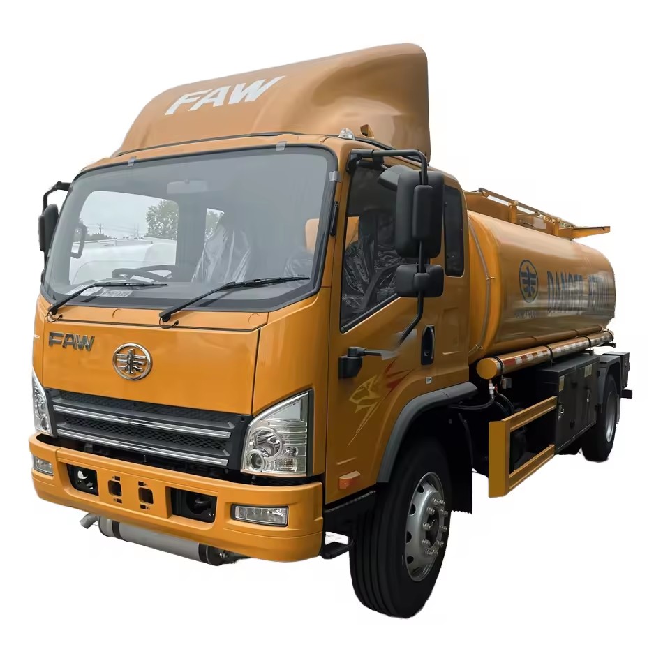 FAW 2-Axle 10000L Fuel Tank Truck , 4x2 Diesel Tanker Truck with Pump Meter , for Gasoline Diesel Tr